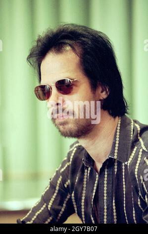 Arezzo Italien 2001-07-08: Nick Cave während der Pressekonferenz beim Arezzo Wave Festival Stockfoto