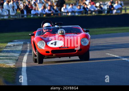 Sam Hancock, Ferrari 246S Dino, Sussex Trophy, Autos, die zwischen 1955 und 1960 in den Kategorien WM-Sportwagen und Produ gefahren sind Stockfoto