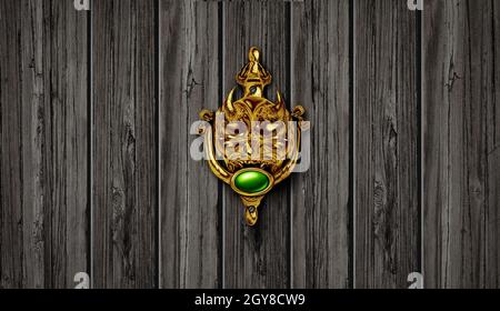 Spuktür mit einem gruseligen Eingangsklopfer aus einem verwunschenen alten Herrenhaus als Symbol für eine beängstigende alte Vintage-Tür mit einem metallischen Dämon-Ornament. Stockfoto