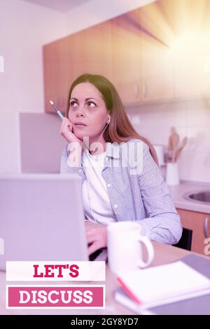 Textschild zeigt Let S diskutieren, Wort geschrieben auf Erlaubnis zu sprechen Öffnen über ein Thema Chat Teilen Abstract Arbeiten zu Hause Ideen, Inneneinrichtung Stockfoto