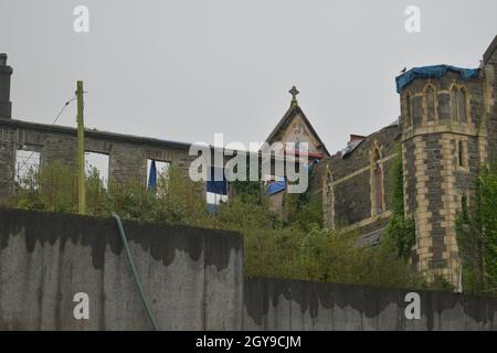 Skibbereen, West Cork, Irland. Oktober 2021. Ein Jahr ist vergangen, seit das Kloster der Barmherzigkeit in Skibbereen niedergebrannt ist. Kredit: Karlis Dzjamko/Alamy Live Nachrichten Stockfoto