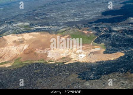 Isländische Landschafts-Luftaufnahmen aus touristischen Flugzeugen Stockfoto