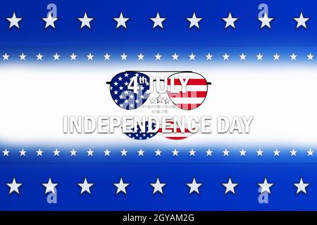 Unabhängigkeitstag, 4. Juli Hintergrund mit Sonnenbrille, blauen Farbstreifen und weißen Sternen Stockfoto