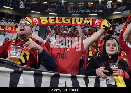 Turin, Italien. Oktober 2021. Fans Belgiens während des Halbfinalspiels der UEFA Nations League zwischen Belgien und Frankreich im Juventus-Stadion in Turin (Italien) am 7. Oktober 2021. Foto Andrea Staccioli/Insidefoto Kredit: Insidefoto srl/Alamy Live News Stockfoto