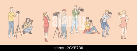 Set von Foto-und Videofilmer, Paparazzi, Journalist Konzept. Foto, Videoaufnahme. Gruppe von Männern Frauen Fotografen und Kameraleute schießen Video ta Stockfoto