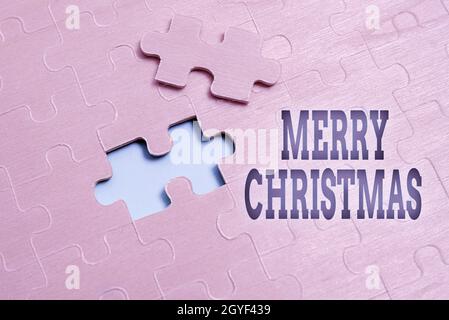 Handschrift Text Frohe Weihnachten, Geschäftskonzept jährliche Tradition zur Feier der Geburt von Jesus Christus Stapel von Sample Cube rechteckige Boxen auf S Stockfoto