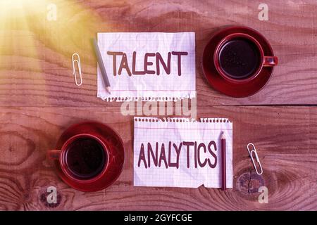 Konzeptionelle Bildunterschrift Talent Analytics, Business Concept Data Mining und Business Analytics Technique to Talent Data Anzeige verschiedener Farbaufkleber N Stockfoto