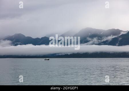 RESURRECTION BAY von einem Boot aus SEWARD, ALASKA, aus gesehen Stockfoto