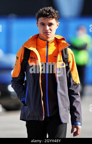 Istanbul, Türkei. Okt. 2021. Lando Norris (GBR) McLaren. Großer Preis der Türkei, Freitag, 8. Oktober 2021. Istanbul, Türkei. Quelle: James Moy/Alamy Live News Stockfoto