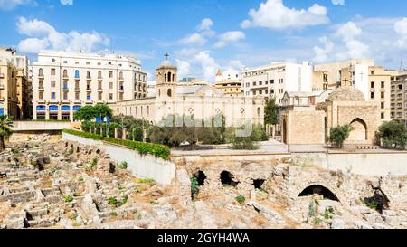 Römische Ruinen und die orthodoxe Kathedrale Saint Georges, Beirut, Libanon Stockfoto