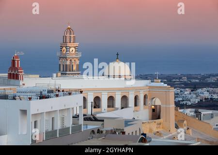 Blick auf Fira, Firostefani, Abendstimmung, Santorini, kykladen Griechenland, Europa Stockfoto