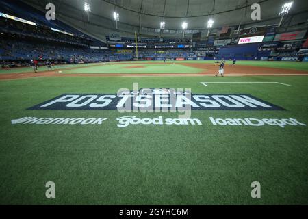 St. Petersburg, Florida. USA; Eine allgemeine Gesamtansicht des Feldes beim Eröffnungsspiel der American League Division Series im Tropicana Field, Donnerstag, Stockfoto