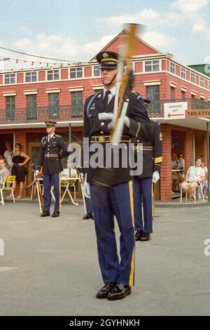 Die amerikanische Armee zeigt ihr Team auf dem Deutsch-Amerikanischen Volksfest in Berlin 1989 Stockfoto