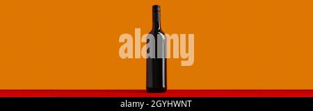 Flasche Rotwein auf orangefarbenem und rotem Hintergrund. Mock up Drink mit Platz für Sie Lable und Text Stockfoto