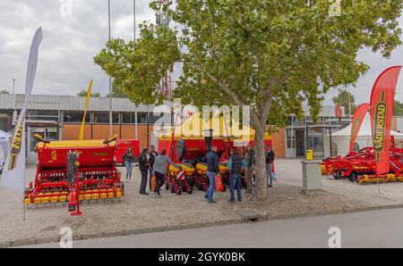 Novi Sad, Serbien - 21. September 2021: Vaderstad Equipment Stand auf der Agriculture Expo Trade Fair. Stockfoto