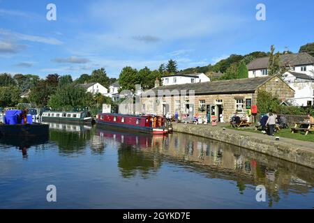 Five Rise Locks Cafe, am Leeds und Liverpool Kanal in der Nähe von Five Rise Locks, Bingley, West Yorkshire Stockfoto