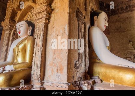 Buddha-Statue im Shwe Leik Too Tempel in Bagan, Myanmar Stockfoto