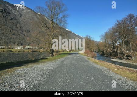 Der Badech-See liegt am Rande der Provinz Bagneres de Luchon der Oberen Garonne in der Region Midi-Pyrénées, Frankreich Stockfoto