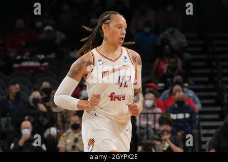Las Vegas, USA. Okt. 2021. LAS VEGAS, NV - 8. OKTOBER: Phoenix Mercury Center Brittney Griner (42) während des Spiels 5 des WNBA-Halbfinales zwischen den Las Vegas Aces und dem Phoenix Mercury am 8. Oktober 2021 im Mandalay Bay Events Center in Paradise, USA. (Foto von Louis Grasse/PxImages) Credit: Px Images/Alamy Live News Stockfoto