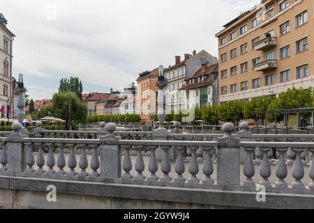 Die drei Brücken oder die Dreifachbrücke (Tromostovje), Ljubljana, Slowenien Stockfoto