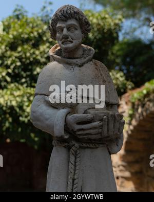 Heilige Statue Im Garten Des Hauses Der Jungfrau Maria Stockfoto