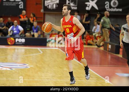 A Coruña, Spanien. José Manuel Calderón schießt während des Freundschaftsspiel zwischen Spanien und Kanada am 6. August 2014 auf den Korb Stockfoto