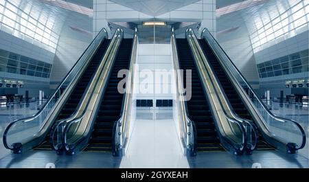 Futuristische Architektur im neu eröffneten Flughafen Stockfoto