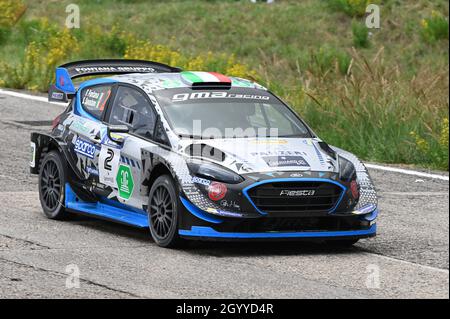 San Marino urban Circuit, San Marino, Republik San Marino, 08. Oktober 2021, FONTANA FABRIZIO (ITA) SAVASTANO SIMONA (ITA) - FORD FIESTA während Stockfoto