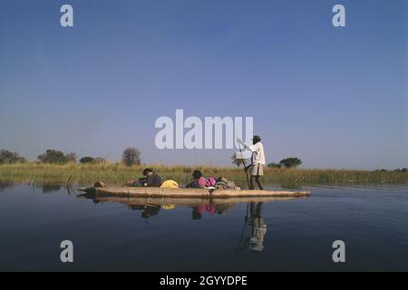 Der Okavango (auch Cubango genannt) ist ein Fluss im Südwesten Afrikas und ist der neuntlängste Fluss Afrikas (ca. 1,600 km) Stockfoto