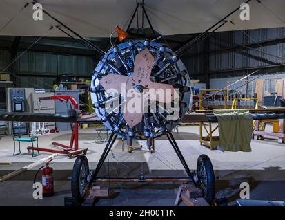 Ein Nachbau des WWI Sopwith 1 1/2 Strutter Flugzeug Doppeldecker im Bau von Aviation Preservation Society of Scotland, East Lothian, UK Stockfoto