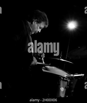 Clark Tracey mit dem Art Themen Quartett im Herts Jazz Club in St. Albans Stockfoto