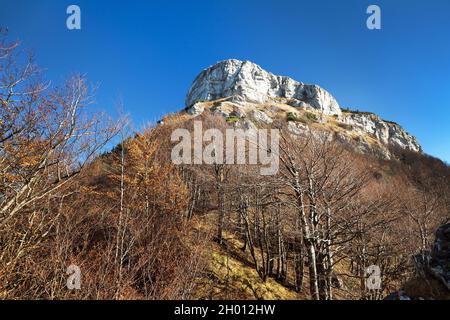 Gipfel des Klak, Herbstansicht von Mala Fatra, Karpaten, Slowakei Stockfoto