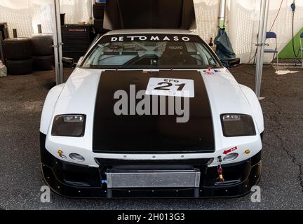 Italien, september 11 2021. Vallelungaklassiker. Legende Oldtimer-Motorsport der siebziger Jahre, De Tomaso Pantera Vorderansicht Stockfoto