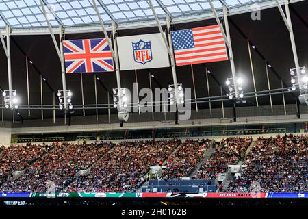 LONDON, GROSSBRITANNIEN. Oktober 2021. Eine allgemeine Ansicht des Stadions während der NFL 2021 London Games - New York Jets vs Atlanta Falcons im Tottenham Hotspur Stadium am Sonntag, den 10. Oktober 2021. LONDON, ENGLAND. Kredit: Taka G Wu/Alamy Live Nachrichten Stockfoto