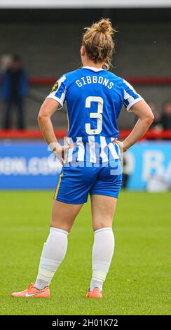 Crawley, Großbritannien. Dezember 2019. Felicity Gibbons (3 Brighton) während des Super League-Spiels der Frauen zwischen Brighton & Hove Albion und Tottenham Hotspur im People's Pension Stadium in Crawley. Kredit: SPP Sport Pressefoto. /Alamy Live News Stockfoto