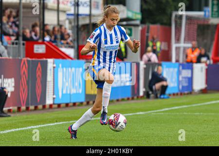 Crawley, Großbritannien. Dezember 2019. Ellie Brazil (16 Brighton) während des Superligaspiels der Frauen zwischen Brighton & Hove Albion und Tottenham Hotspur im People's Pension Stadium in Crawley. Kredit: SPP Sport Pressefoto. /Alamy Live News Stockfoto