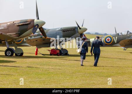 Supermarine-Spitfires standen auf der Fluglinie von Duxford an Stockfoto
