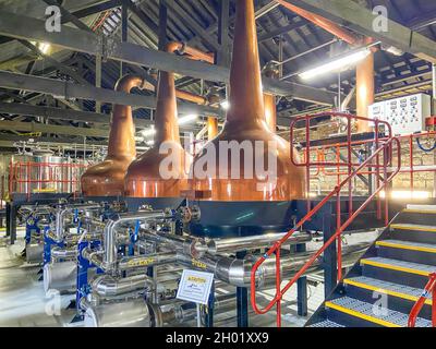 Copper Spirit stills, Old Jameson Whiskey Distillery Midleton, Distillery Walk, Midleton (Mainistir na Corann), County Cork, Republik Irland Stockfoto