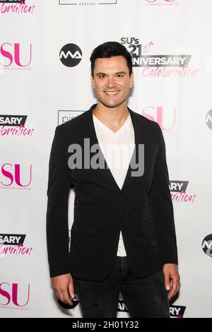 ZUM 21. Geburtstag DES SU Magazine Red Carpet Fashion im Avalon Hollywood Stockfoto