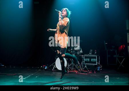 Renforshort bei der Aufführung im Doncaster Dome Stockfoto