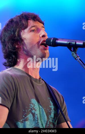 Turin Italien 2005-04-06 : Live-Konzert von James Blunt während der Festivalbar Stockfoto