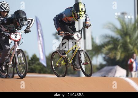BMX Racer auf der Strecke während des National Race Stockfoto
