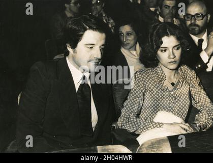 Der italienische Schauspieler Christian De Sica und seine Frau Silvia Verdone, 1970er Jahre Stockfoto