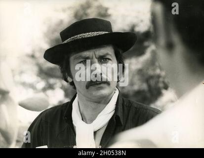 Der französische Schauspieler und Geschäftsmann Alain Delon, 1980er Jahre Stockfoto