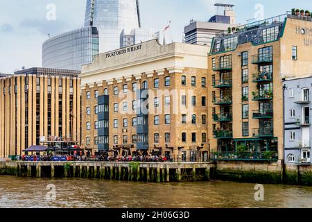 Pickfords Wharf Mixed-Use Building, Thames Riverside, London, Großbritannien. Stockfoto