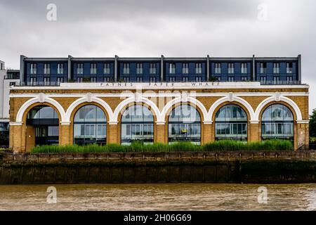 Paynes Paper Wharf und River Thames, London, Großbritannien. Stockfoto