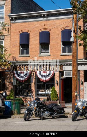 Cold Spring ist ein historisches Dorf am Hudson River im US-Bundesstaat New York Stockfoto