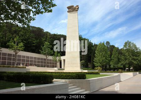 Kriegsdenkmal auf dem Friedhof amerikanischer Soldaten, die im Zweiten Weltkrieg in florenz in der toskana in Italien in der Schlacht starben Stockfoto