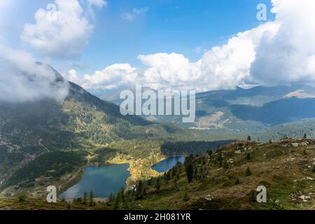 Colbricon Seen in den italienischen Alpen Stockfoto