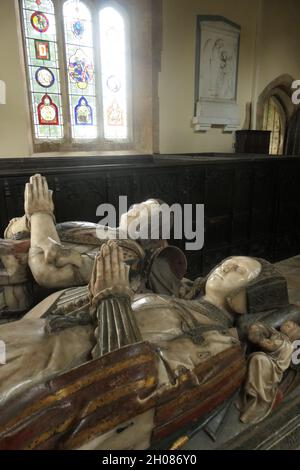 Fawsley Church St. Marys Glasmalerei aus Sulgrave Manor und der Familie Washington, auch Familie Knightley Stockfoto